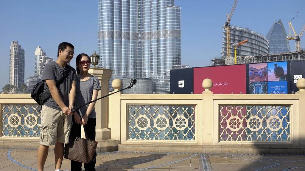 chinese couple in dubai